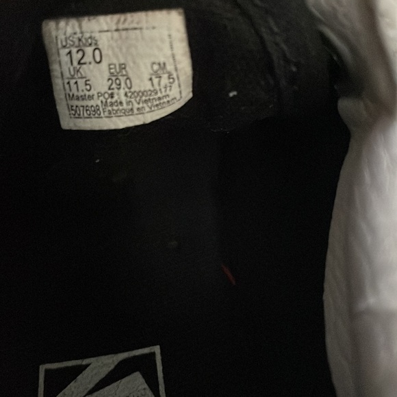 Toddler girls Velcro vans!! - Picture 6 of 7